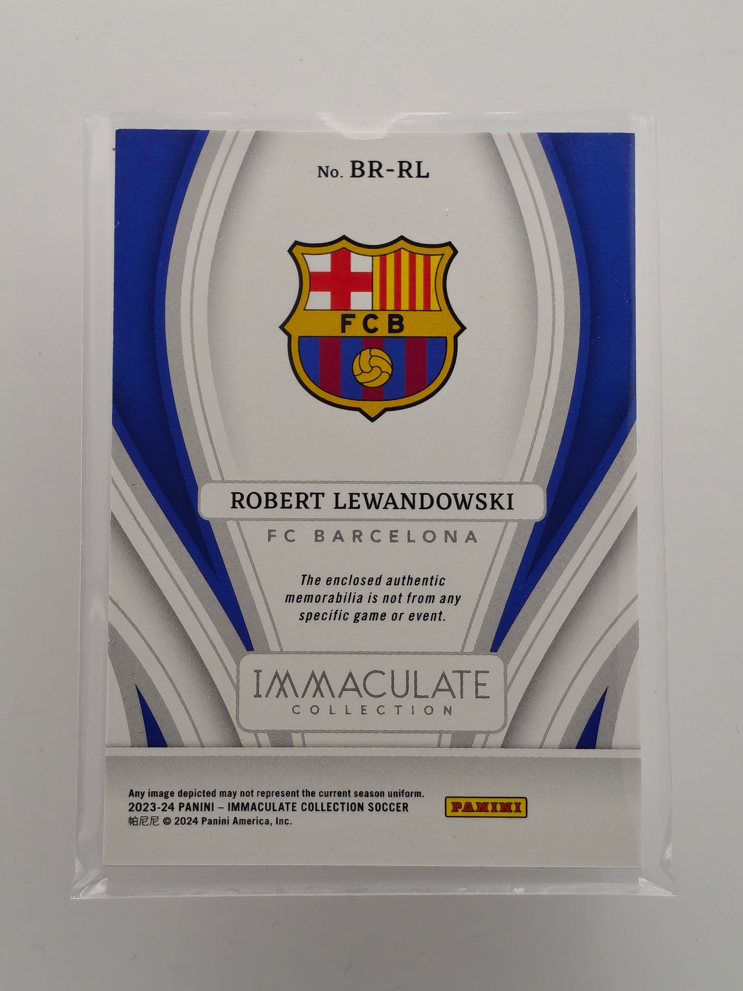 Robert Lewandowski patch /30 - Panini Immaculate 23/24