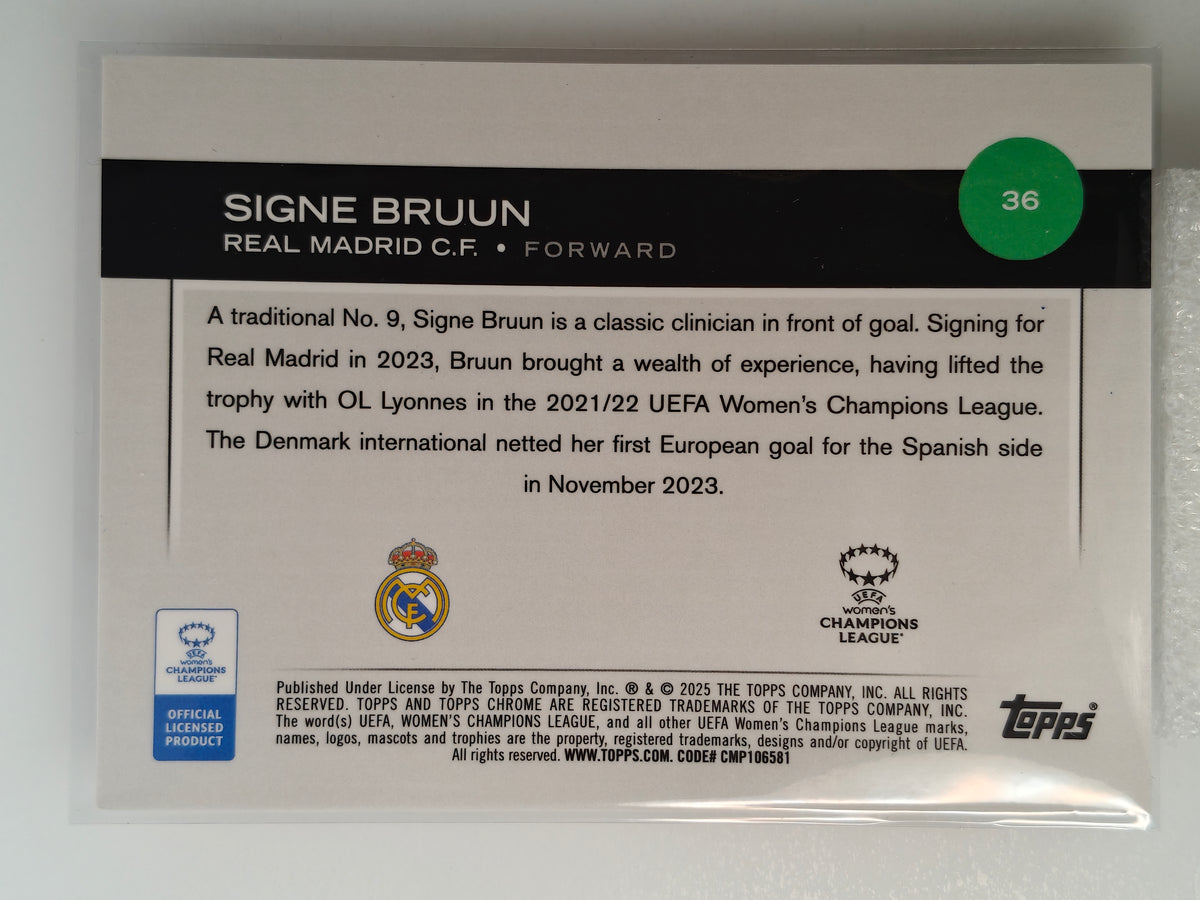 Signe Bruun /25 - Topps Sapphire 24/25