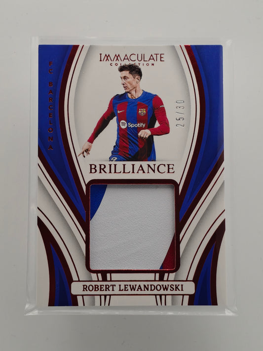 Robert Lewandowski patch /30 - Panini Immaculate 23/24
