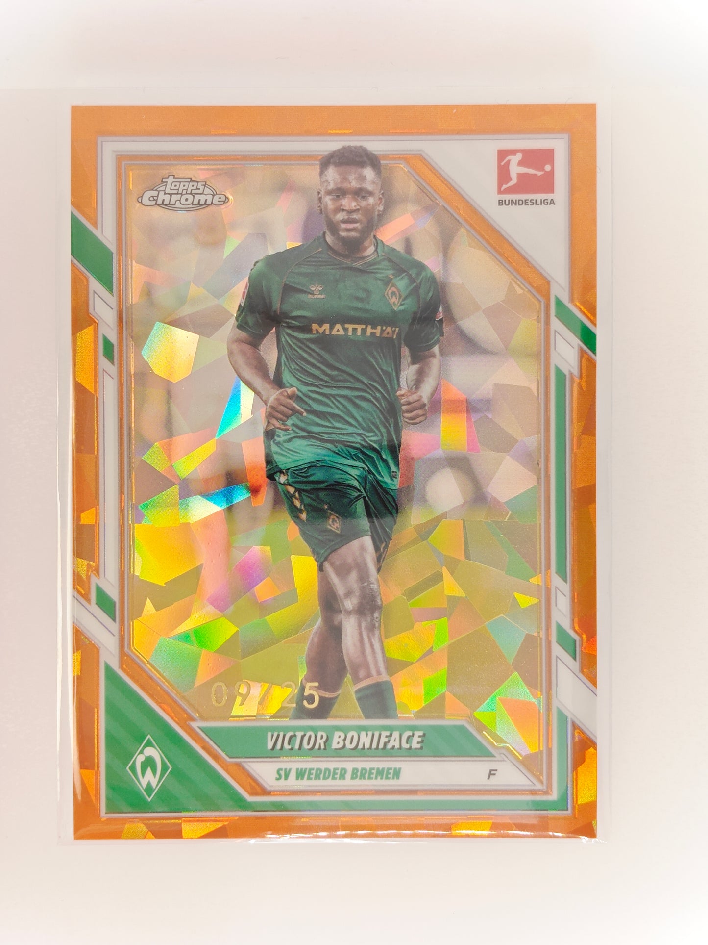 Victor Boniface /25  - Topps Chrome Bundesliga 25/26 - Sapphire