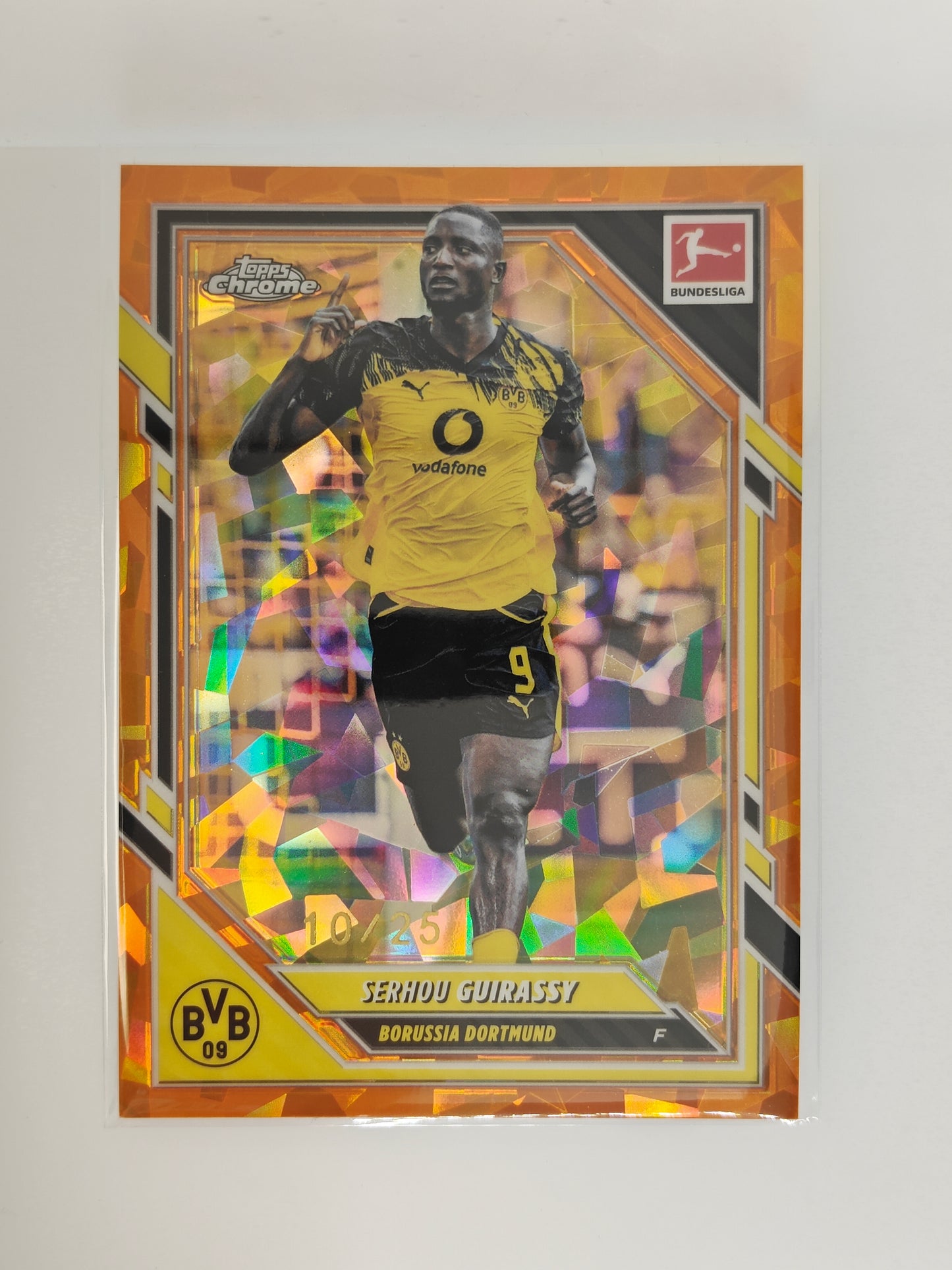 Serhou Guirassy /25 - Topps Chrome Bundesliga 25/26 - Sapphire