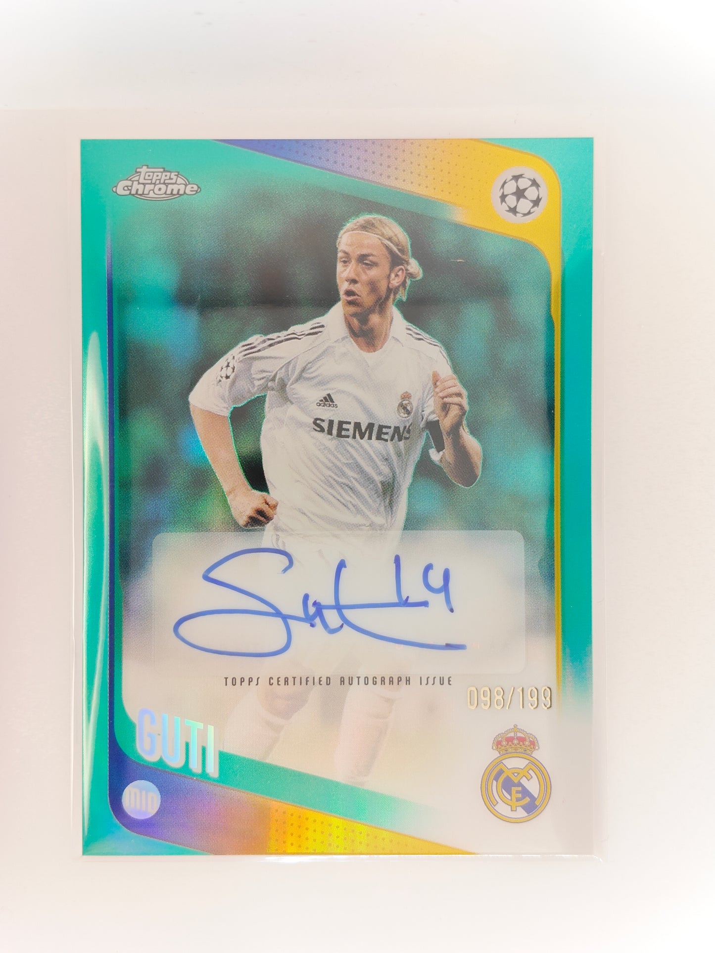 Guti auto /199 - Topps Chrome 25/26