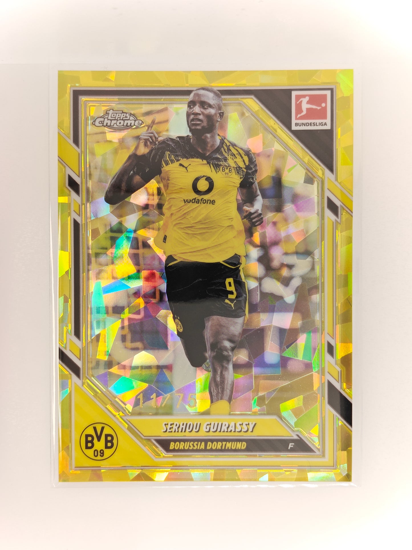 Serhou Guirassy /75 - Topps Chrome Bundesliga 25/26 - Sapphire