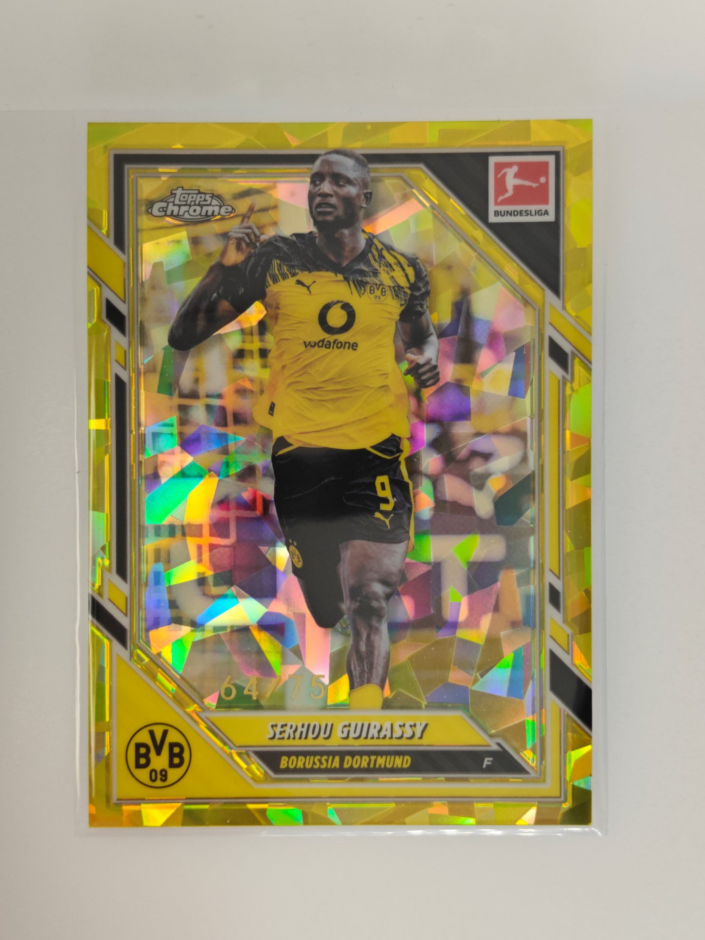 Serhou Guirassy 64/75 - Topps Chrome Bundesliga 25/26 - Sapphire