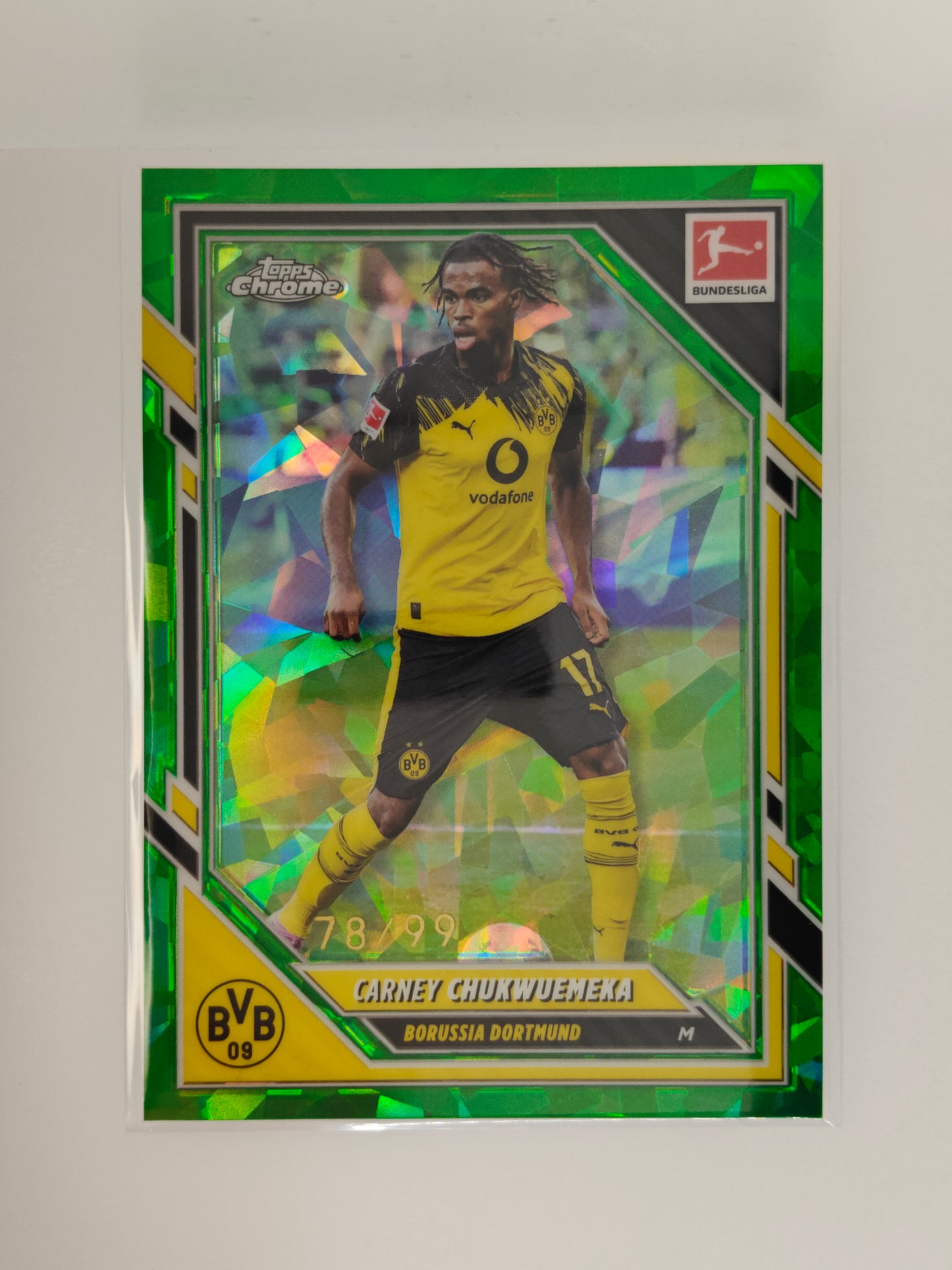 Carney Chukwuemeka /99 - Topps Chrome Bundesliga 25/26 - Sapphire