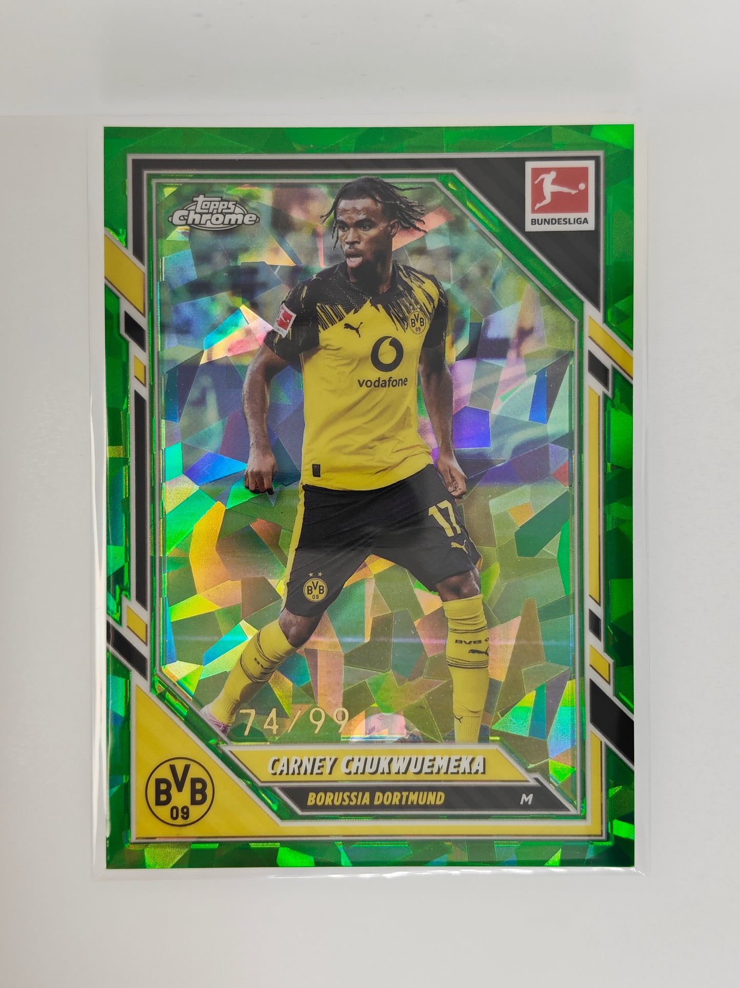 Carney Chukwuemeka /99 - Topps Chrome Bundesliga 25/26 - Sapphire