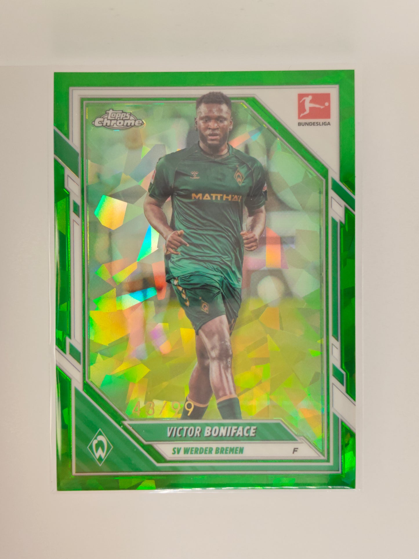 Victor Boniface /99 - Topps Chrome Bundesliga 25/26 - Sapphire