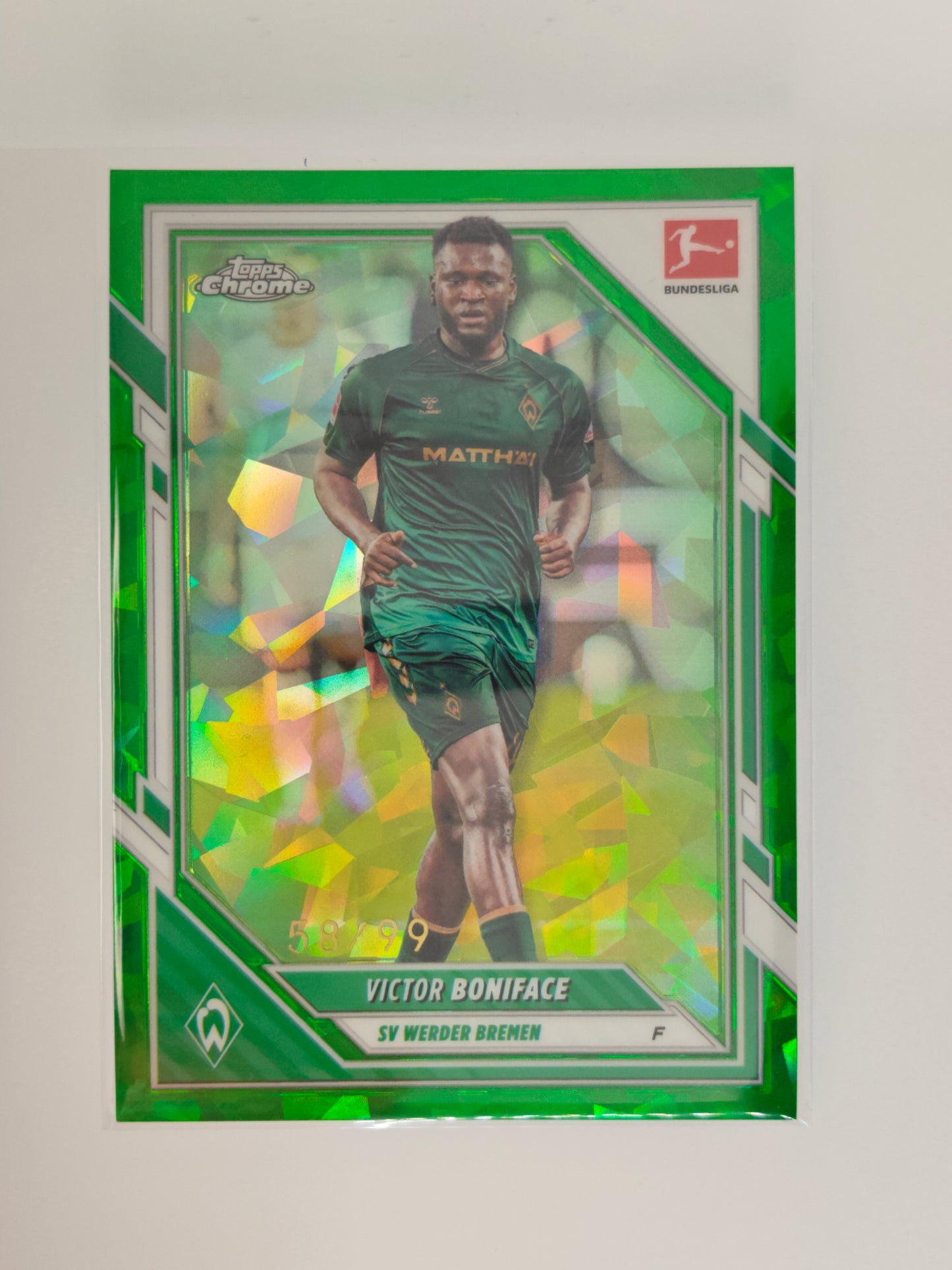 Victor Boniface /99 - Topps Chrome Bundesliga 25/26 - Sapphire