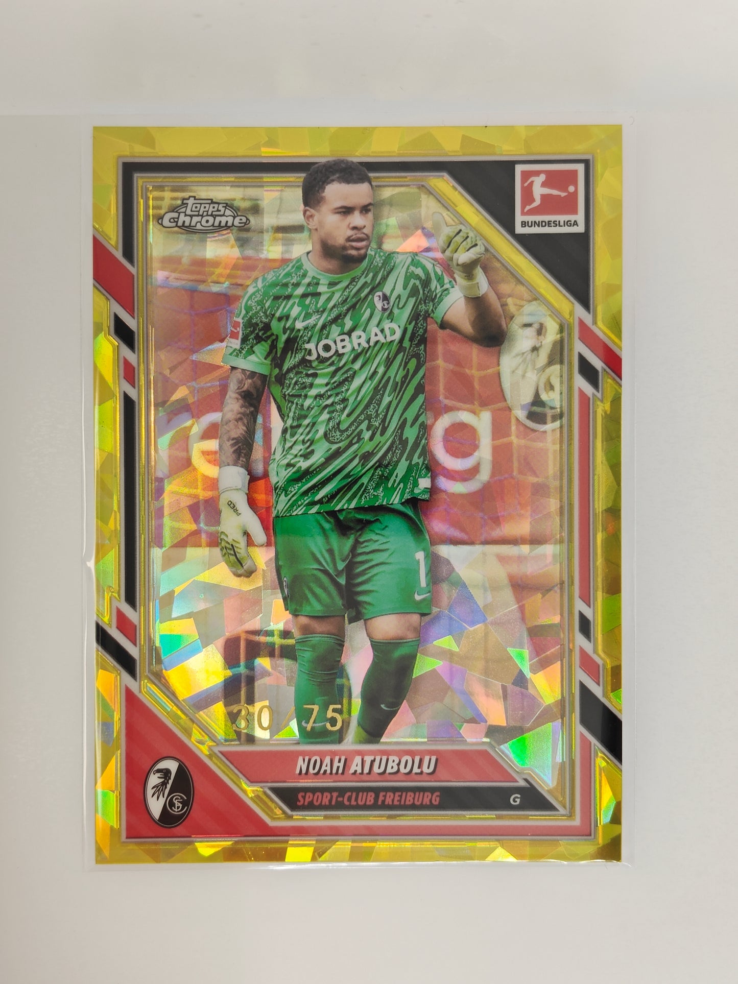 Noah Atubolu /75 - Topps Chrome Bundesliga 25/26 - Sapphire
