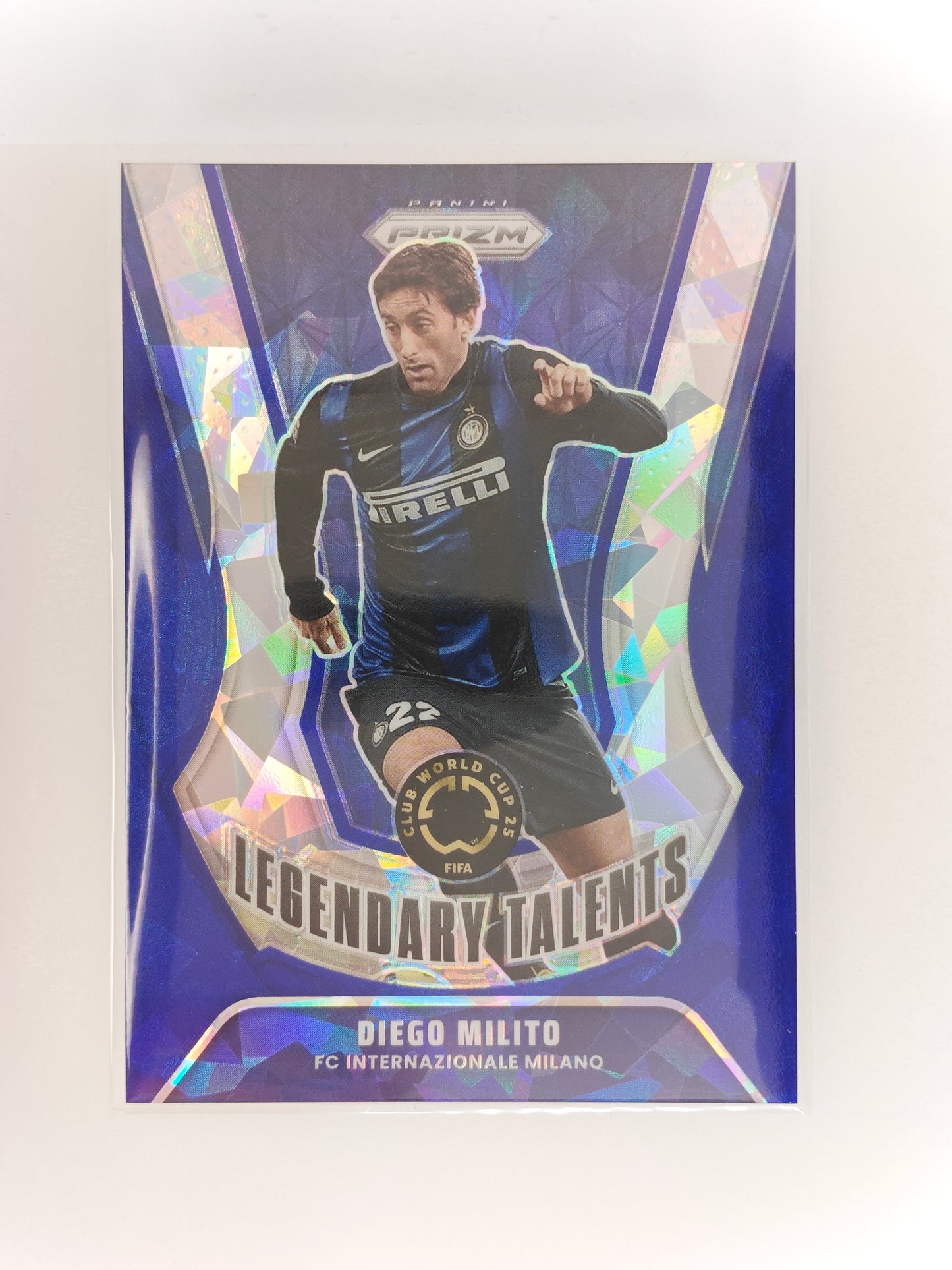 Diego Milito /99 Legendary - Panini Prizm Club World Cup