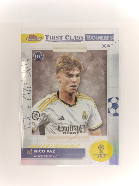 Nico Paz RC First class rookie - Topps Finest 23/24
