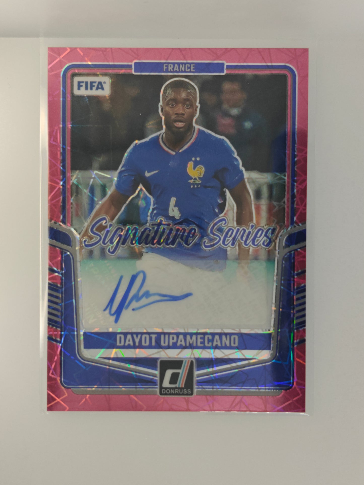 Dayot Upamecano auto pink velocity - Panini Donruss 24/25