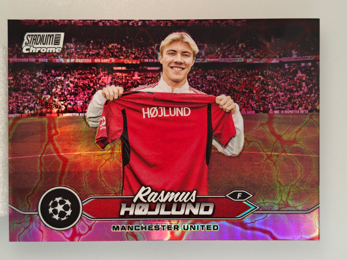 Rasmus Højlund Pink electric - Topps Stadium Chrome 23/24